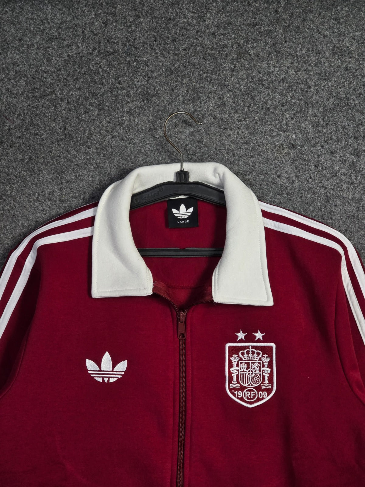 SPAIN HOME ZIPPER (2 STAR)