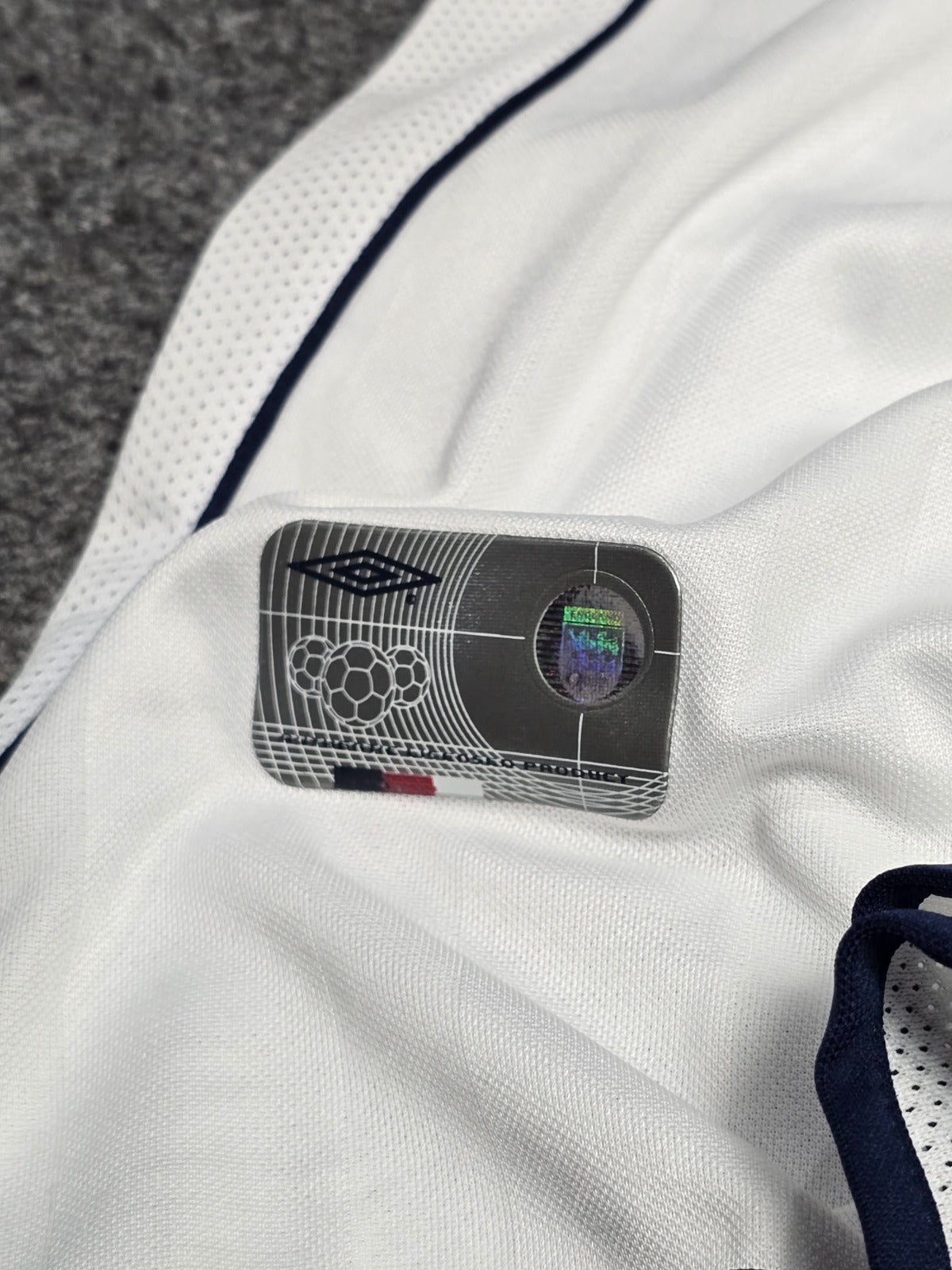 ENGLAND HOME 2002 (BECKHAM)