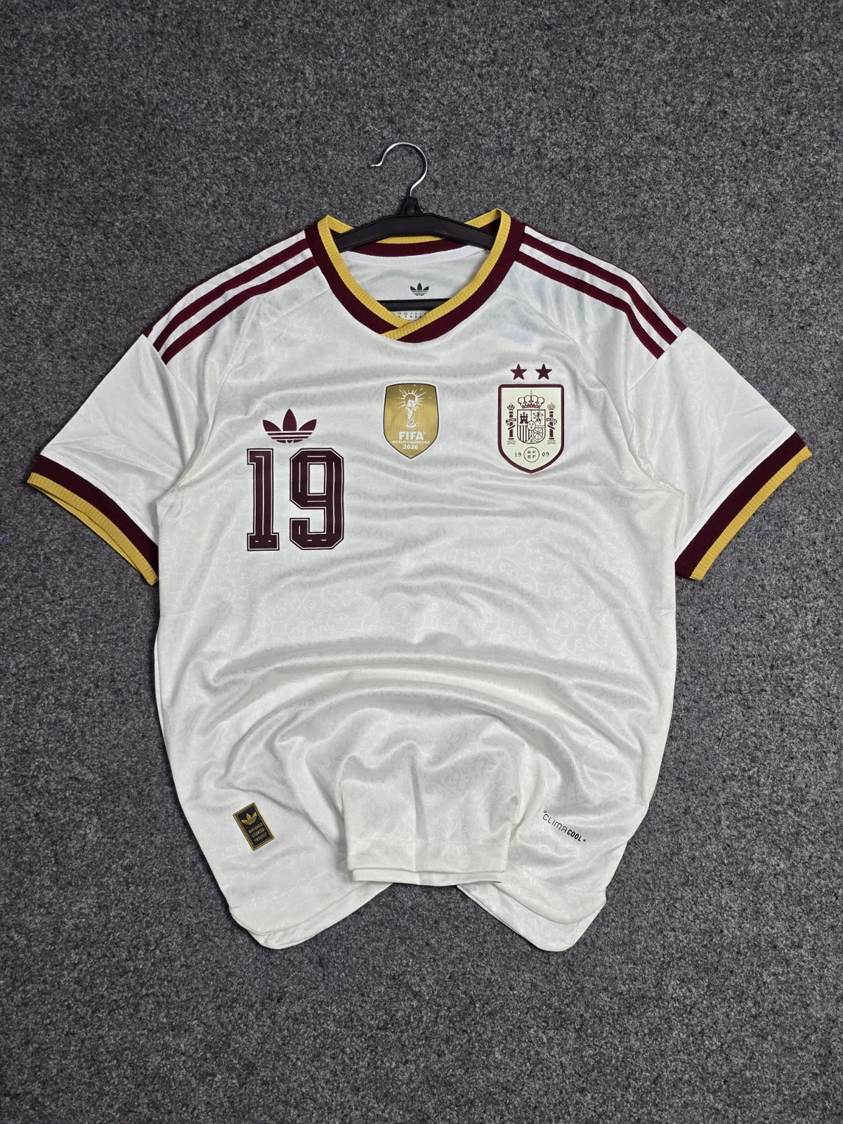 (LAMINE YAMAL) SPAIN AWAY WORLD CUP 2026 WINNER (2 STAR) JERSEY