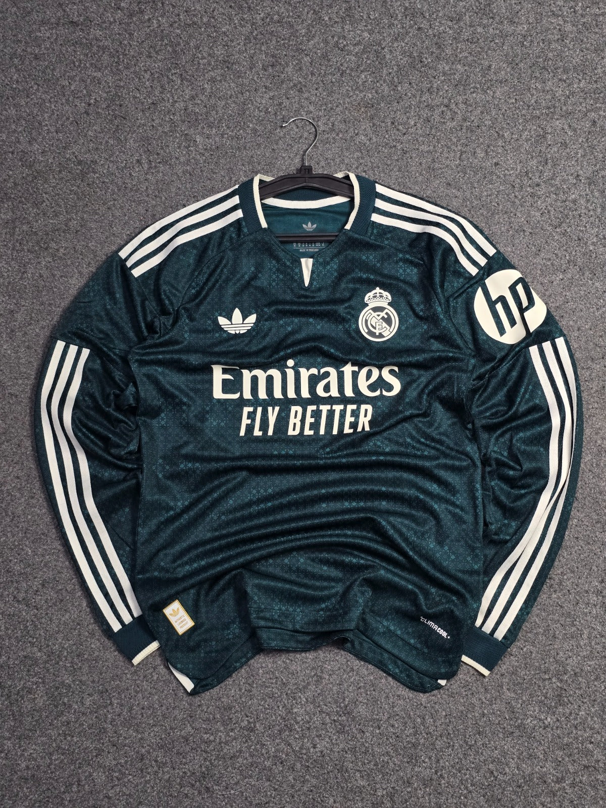 REAL MADRID 2026 AWAY FULL SLEEVE PLAYER VERSION