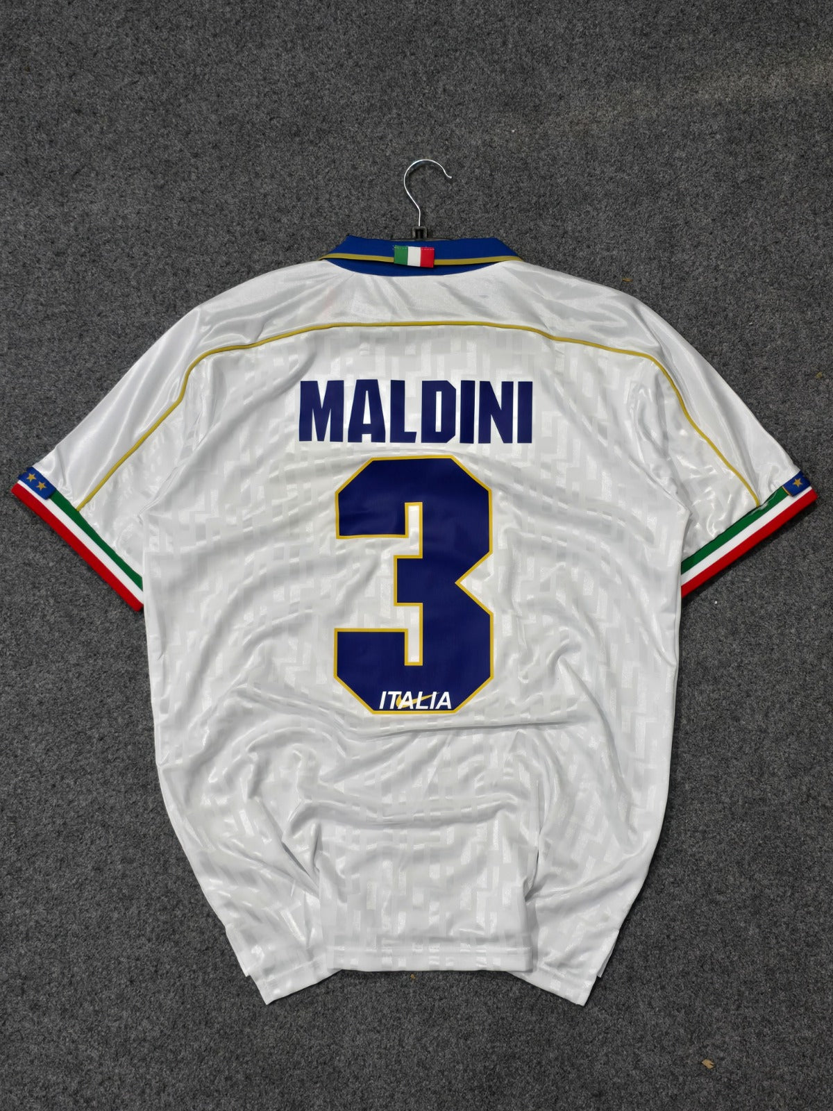 ITALY 1996 AWAY (MALDINI)