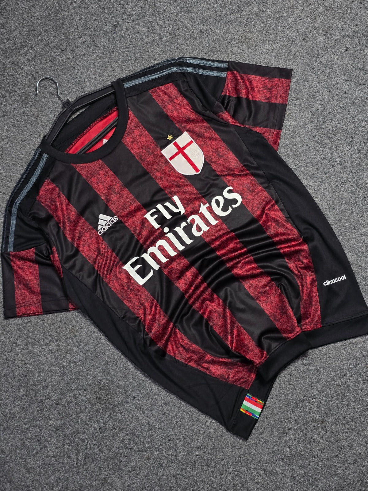 AC MILAN 2015-16 HOME