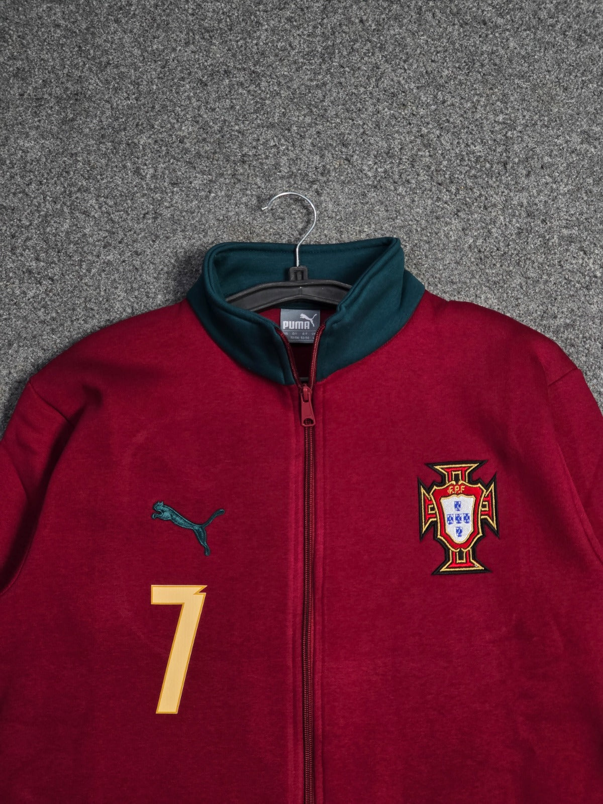PORTUGAL SPECIAL RONALDO ZIPPER (LIMITED EDITION)