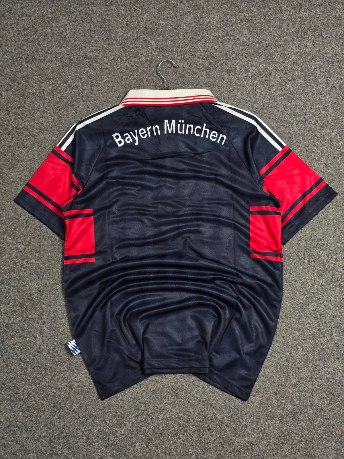 BAYERN MUNCHEN 1998-99 HOME